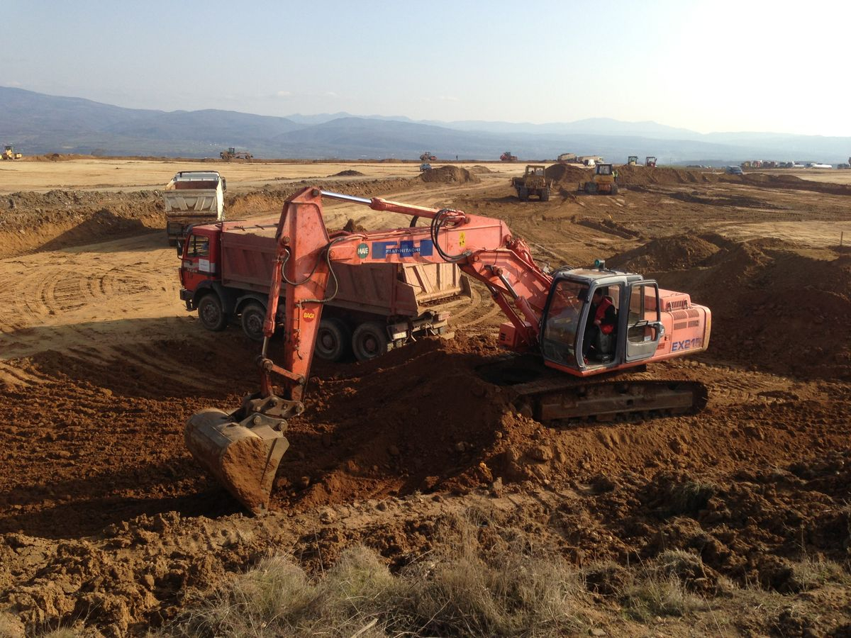 Earthworks machines